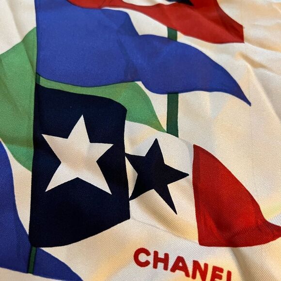 AUTH CHANEL FLAG SCARF- 100% silk - Picture 3 of 6